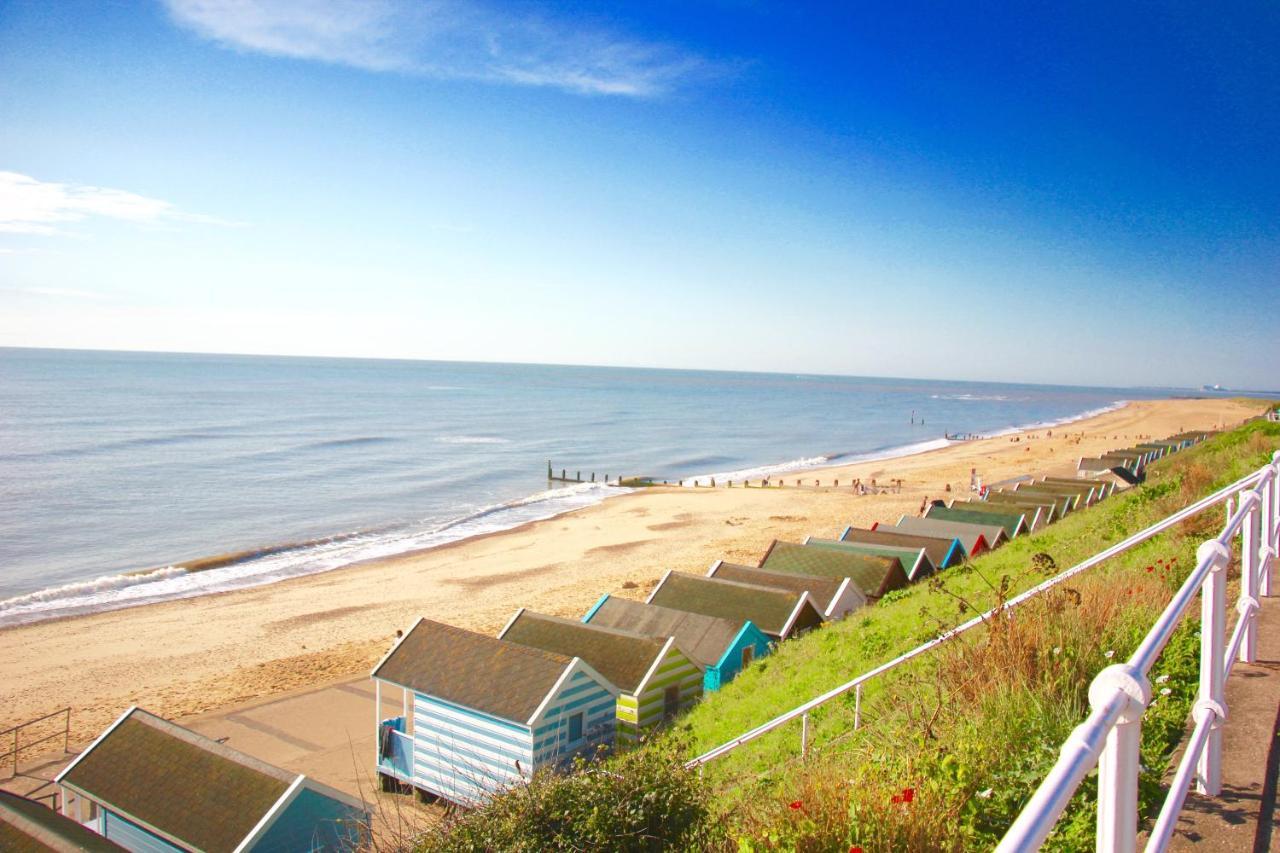 Romantic Flint Cottage On The Suffolk Coast サックスマンダム エクステリア 写真