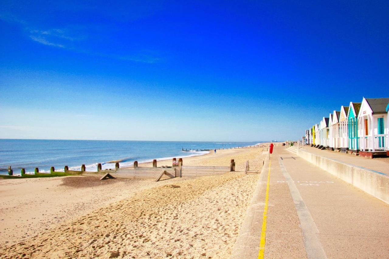 Romantic Flint Cottage On The Suffolk Coast サックスマンダム エクステリア 写真