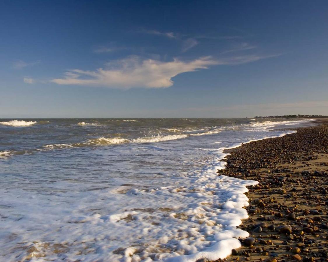 Romantic Flint Cottage On The Suffolk Coast サックスマンダム エクステリア 写真